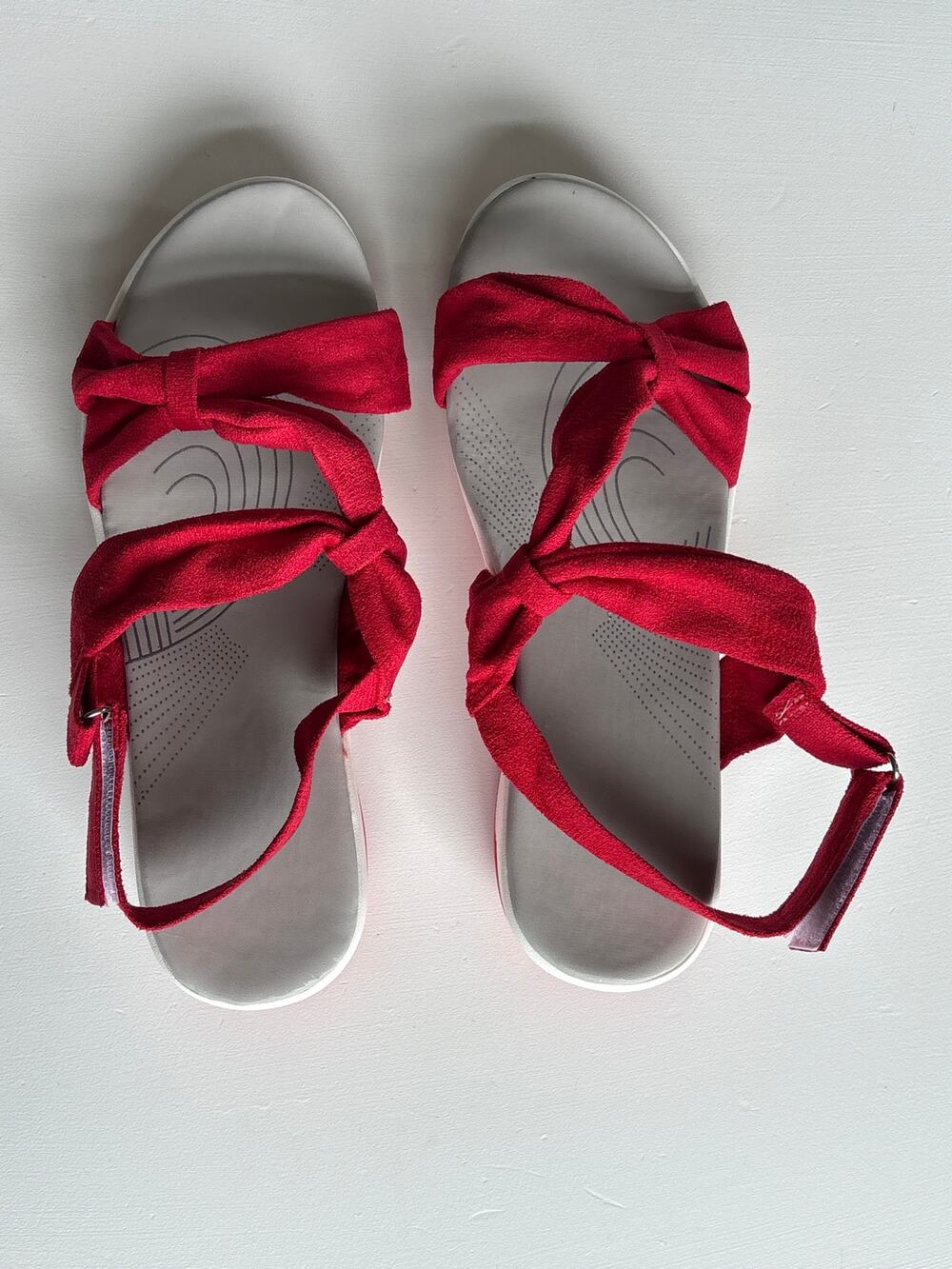 Women's Open Toe Soft Cushion Adjustable Strap Sandals Red Size 7.5 (38) NIP